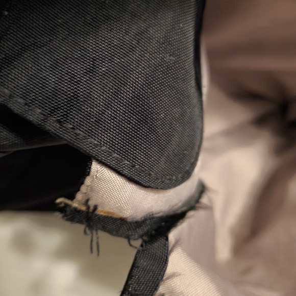 Baggallini Black Crossbody Bag - Picture 8 of 14